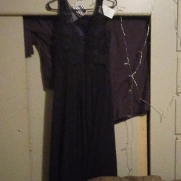 Formals - Picture 3 of 7